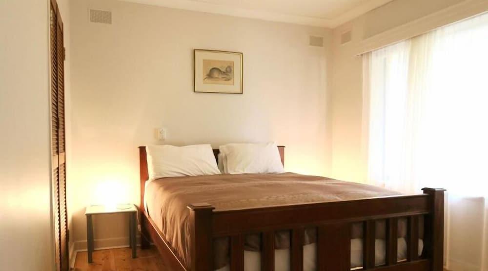 Hotel The 3*