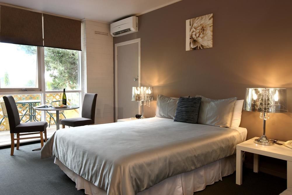 The Hotel 3*